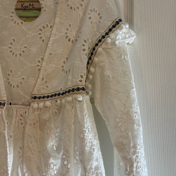 NWT Small Kyemi lace top with pom pom accents - Picture 5 of 6